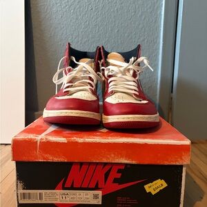 Air Jordan 1 Retro High - Lost and Found